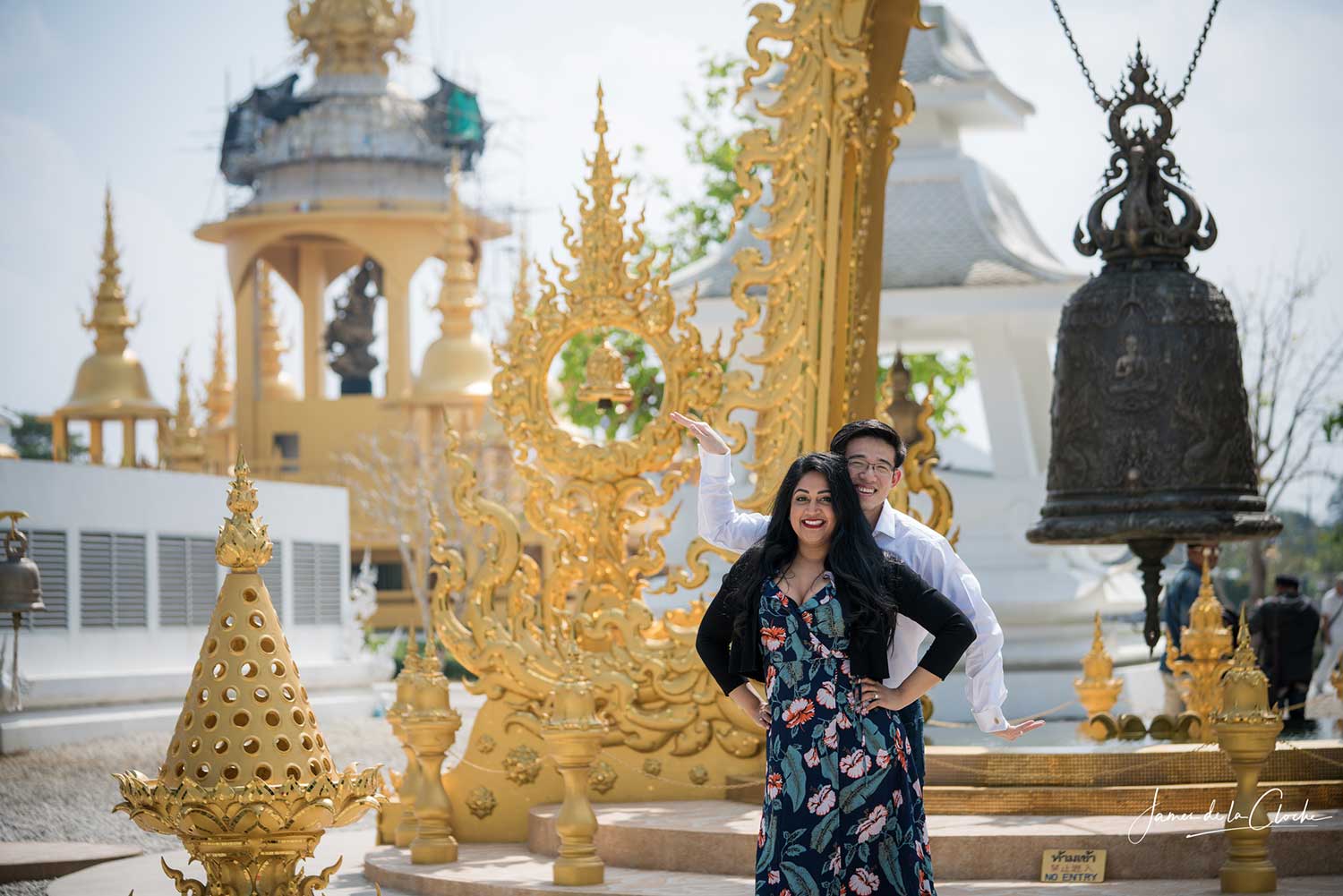 prewedding at white temple chiang rai